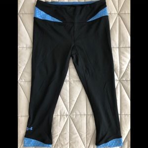 Under Armour capris running/exercise pants